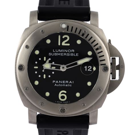 panerai luminor submersible pam00025|Panerai submersible 42mm white dial.